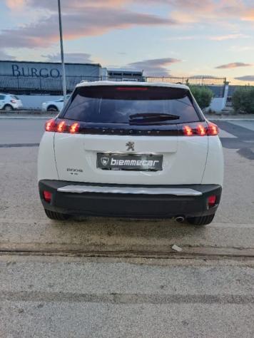 PEUGEOT 2008 BlueHDi 130 S&S EAT8 Allure Pack i.e rif. 22924399 - Foto 6