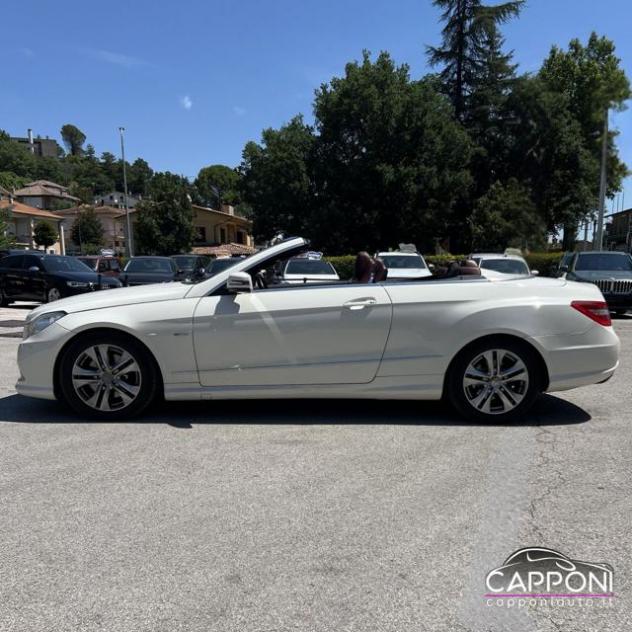 MERCEDES-BENZ E 220 CDI Cabrio BlueEFFICIENCY rif. 24047183 - Foto 4