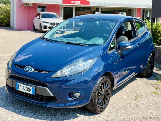 Ford Fiesta 1.4 TDCi 68CV 3 porte 143.000Km NEOPATENTATI - Foto 6