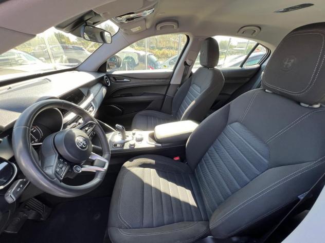 Alfa Romeo Stelvio 2.2 Turbodiesel 160 CV AT8 RWD Business - Foto 6