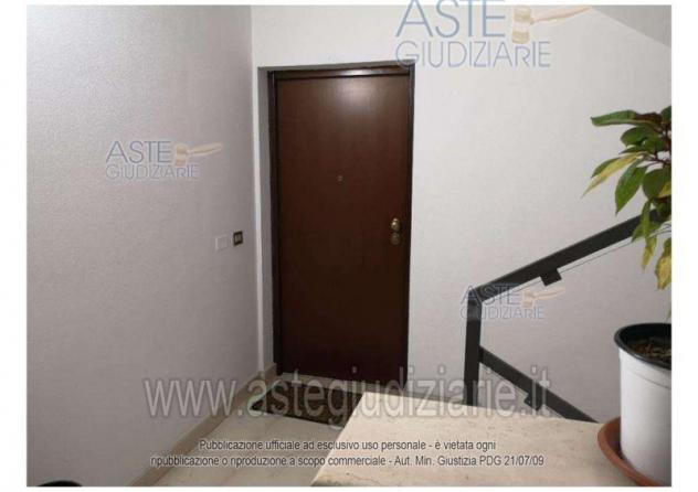 IMMOBILI-IMMOBILE RESIDENZIALE-Via Canale di Sicilia 2 - Foto 2