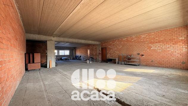 IIMMOBILE COMMERCIALE E RESIDENZIALE A CESENATICO - Foto 3