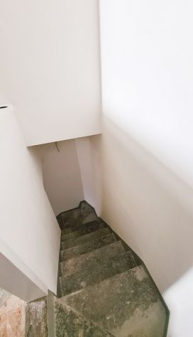 PICCOLO BILOCALE SU 2 LIVELLI PAVIA CENTRO STORICO/CORSO MAZZINI - Foto 4