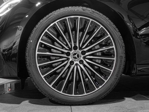 Mercedes-Benz S214 E Station Wagon E 220 d 4MATIC Station Wagon AMG Line PREMIUM - Foto 7
