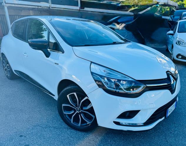 Renault Clio Sporter dCi 8V 75 CV Aurocarro 4 posti - Foto 2
