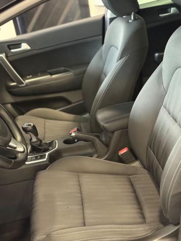 Kia Sportage 1.7 CRDI 2WD Active - Foto 9