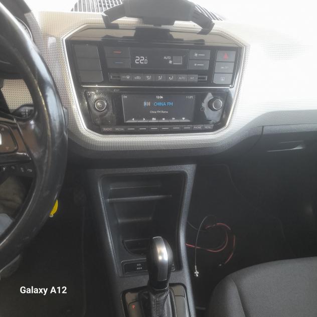 Volkswagen up-elettrica cambio automatico! - Foto 6