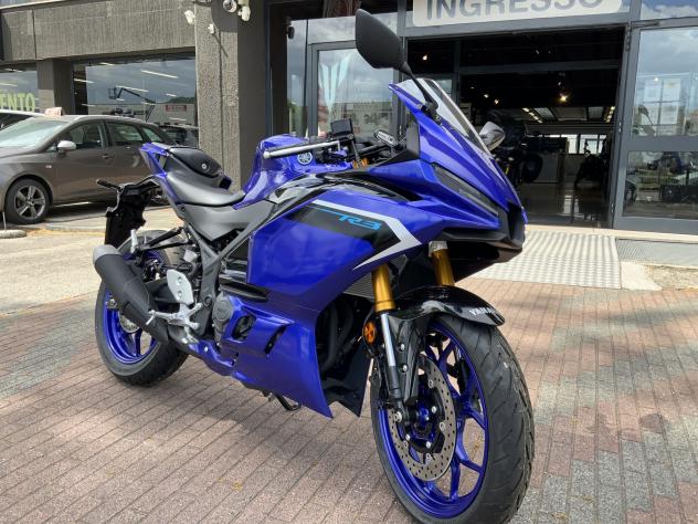 Yamaha YZF R3 35 kw neopatentati - Foto 2