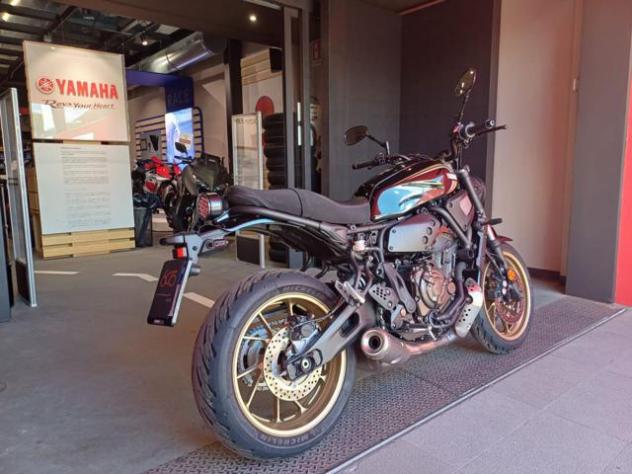 YAMAHA XSR 700 my 23 - Foto 4