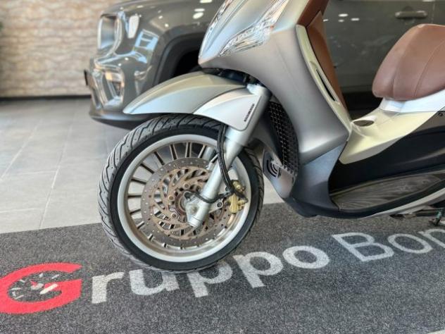 PIAGGIO Beverly 300 i.e. ABS-ASR rif. 23698749 - Foto 6