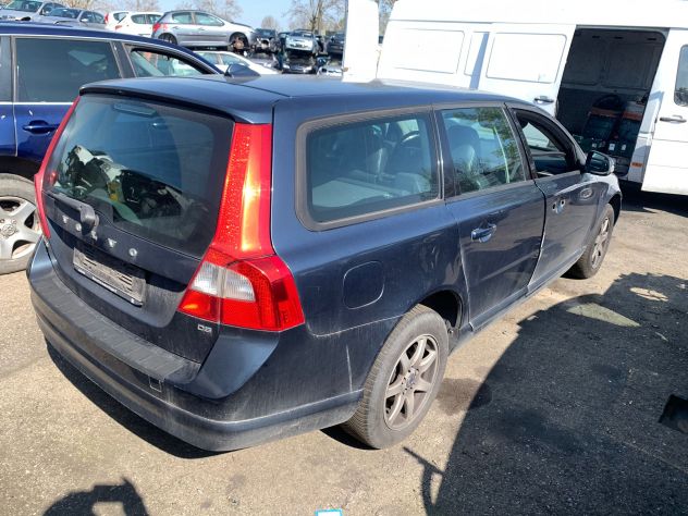 Ricambi usati Volvo V70 2009 D5244T4 2.4 D5 AWD diesel - Foto 8