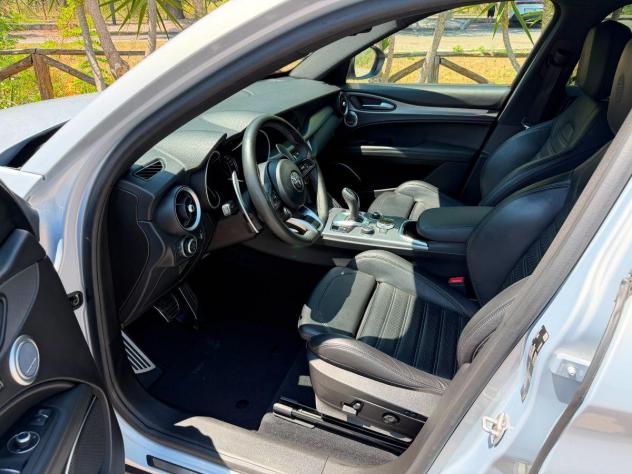 ALFA ROMEO - Stelvio - 2.2 T.diesel 190CV AT8 Q4 Sprint - Foto 6