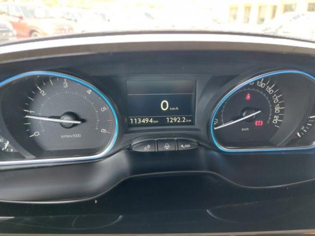 PEUGEOT 2008 BlueHDi 100 Allure km 113000 Full optional rif. 23909691 - Foto 9