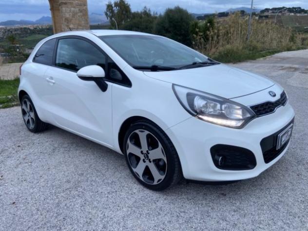 KIA Rio 1.4 CRDi 3p. Cool GUIDABILE DAI NEOPATENTATI rif. 24008546 - Foto 8