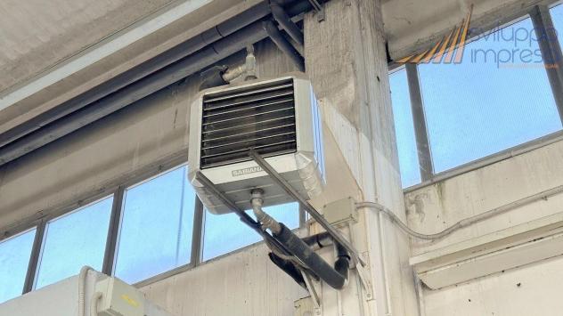 CAPANNONE INDIPENDENTE CON PALAZZINA UFFICI VICINANZE AUTOSTRADA A8 - Foto 18