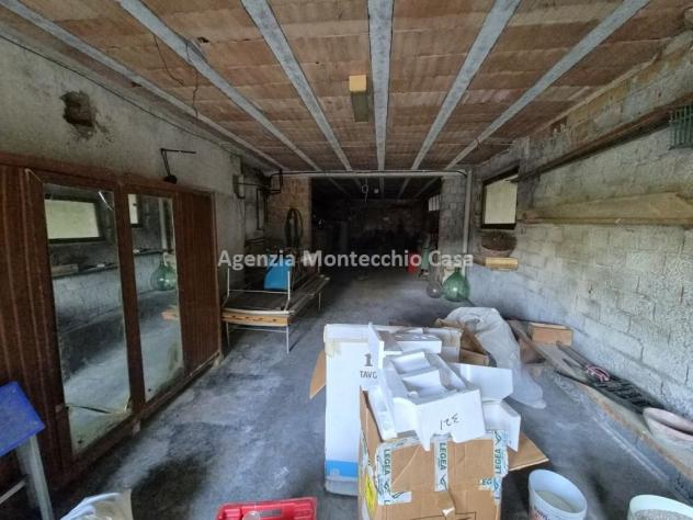 CASA SINGOLA CON DUE APPARTAMENTI, AMPIO TERRENO E VISTA PANORAMICA - Foto 19