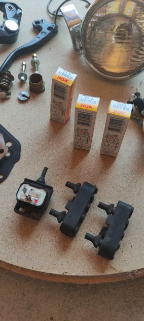 Set di ricambi moto e scooer - Foto 10