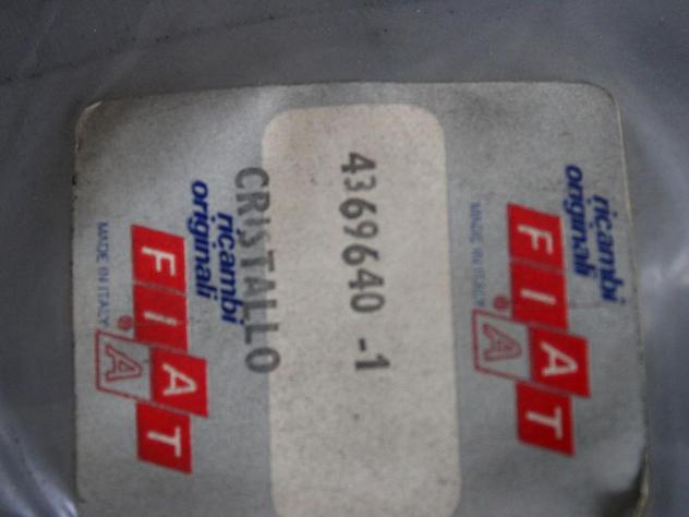 4369640 VETRO FISSO A COMPASSO PARAFANGO POSTERIORE DESTRO FIAT 127 RUSTICA RICAMBIO USATO - Foto 7