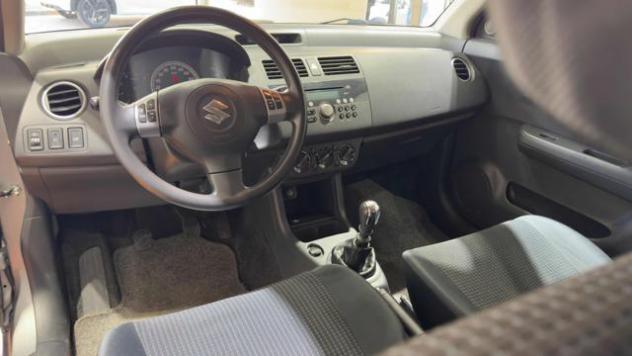 SUZUKI Swift 1.3 DDiS 5p. GLX rif. 23861102 - Foto 10