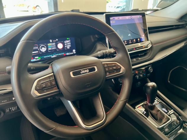 Jeep Compass 1.3 Turbo T4 240 CV PHEV AT6 4xe Trailhawk - Foto 10