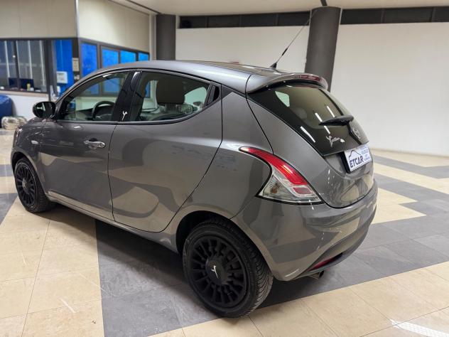 Lancia Ypsilon 1.2 69 CV 5 porte GPL Ecochic Gold - Foto 5