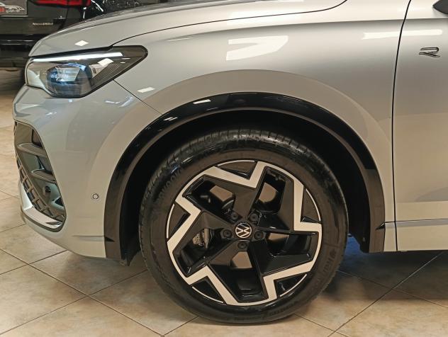 Volkswagen Tiguan 2.0 TDI 150 CV DSG R-Line - Foto 7