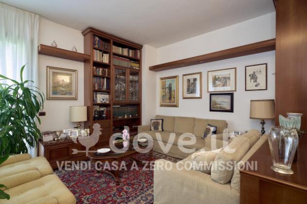 Villa di 187 m² con 5 locali e box auto in vendita a Biassono - Foto 5