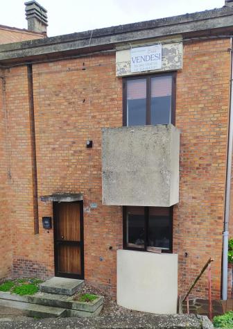 Casa Indipendente 6 locali - Rif. 2142