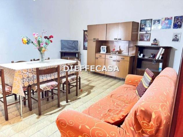 V2550 - In vendita casa in periferia - Foto 2