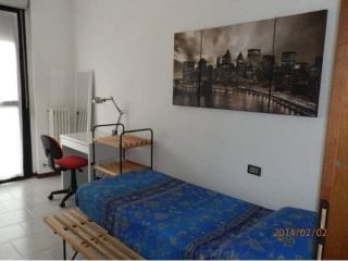 San Donato Milanese camera disponibile da agosto/settembre