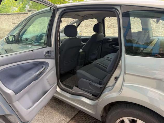 Ford S-Max 2.0 tdci dpf - Foto 4