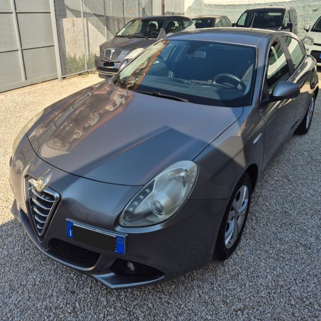Alfa Romeo Giulietta 1.6 JTD 105 CV - Foto 4