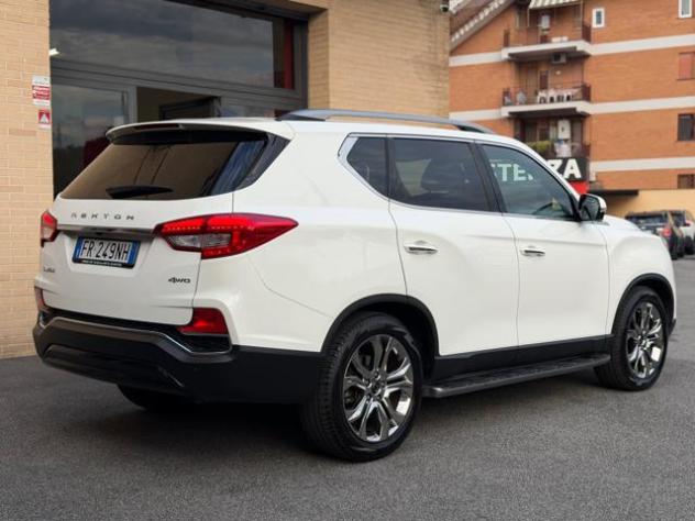 SSANGYONG REXTON 2.2 4WD Icon FULL OPTIONAL (7 POSTI) rif. 24234496 - Foto 6