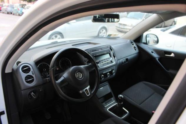 VOLKSWAGEN Tiguan 2.0 TDI 110 CV Sport & Style BlueMotion Technology rif. 23996435 - Foto 7