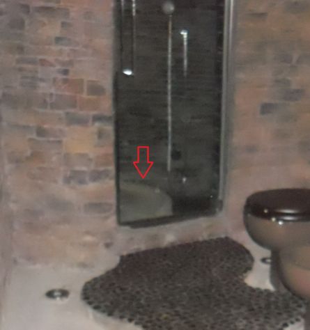 Piatto doccia rustico ricavato da un'antica macina - Foto 3
