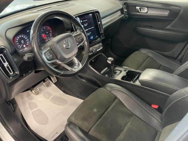 VOLVO XC40 2.0 D3 AWD 150 CV R-design Tetto rif. 24006891 - Foto 7