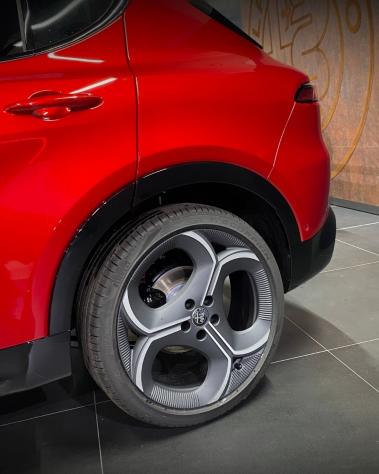 Alfa Romeo Tonale 1.6 diesel 130 CV TCT6 Edizione Milano Cortina 2026 - Foto 5