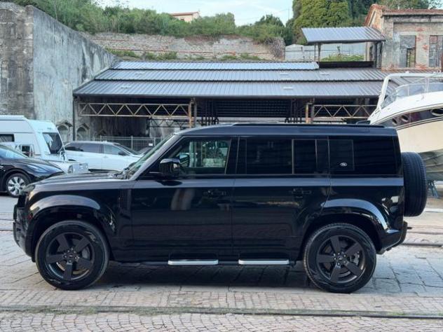 LAND ROVER Defender 110 3.0D I6 300 CV AWD Auto X-Dynamic HSE rif. 24143759 - Foto 4