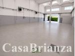 Desio, capannone di 330mq con area esterna di pertinenza di 250mq