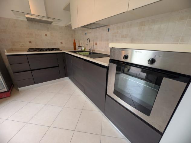APPARTAMENTO di 3 vani e di 70 mq (ALBENGA) rif. SC01 - Foto 6