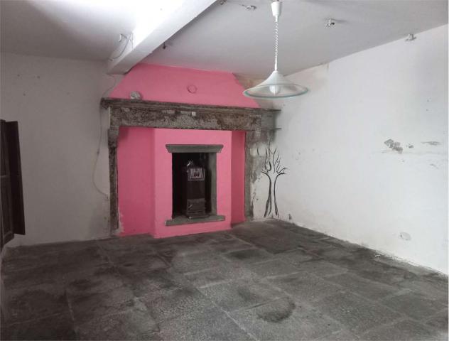 V000489 - PORZIONE DI CASA ANTICA CON ANDITO - Foto 9