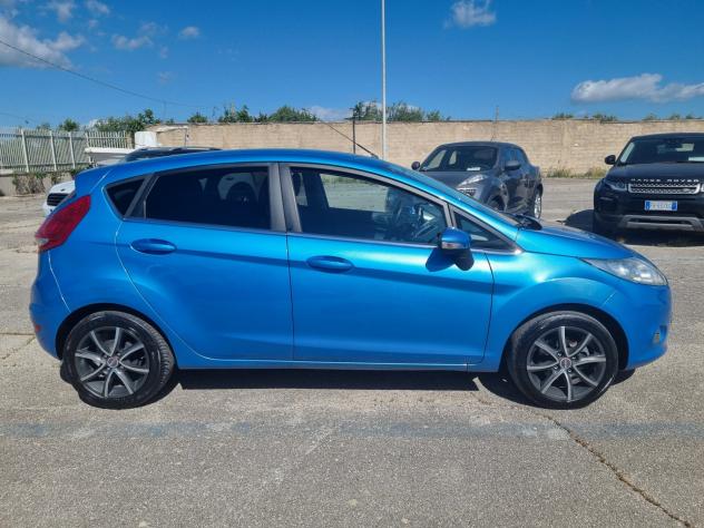 Ford Fiesta 1.4 TDCi 68CV 5 porte Titanium - Foto 3