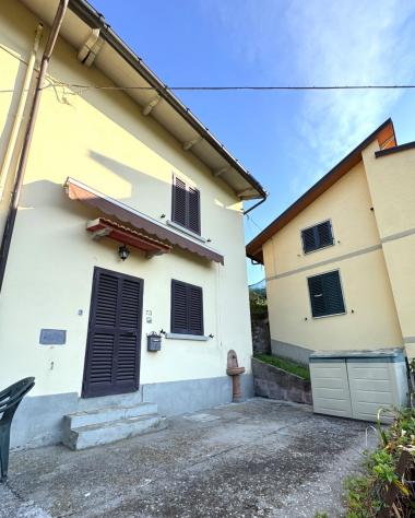 Singola in vendita a Vernio