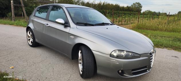 Alfa Romeo 147 JTD 150cv Q2 (BELLA) - Foto 7