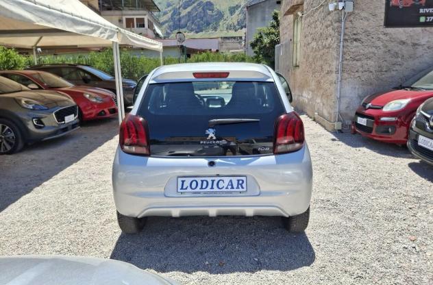 Peugeot 108 PureTech 82 5 porte Allure TOP! - Foto 8