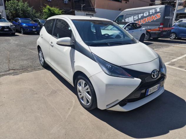 Toyota Aygo 5 Porte Aygo 5p 1.0 x-cite m-mt - Foto 8