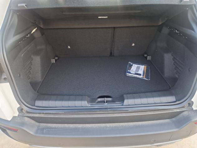 Jeep Avenger e-Hybrid 1.2 MHEV e-Hybrid Turbo Altitude - Foto 4