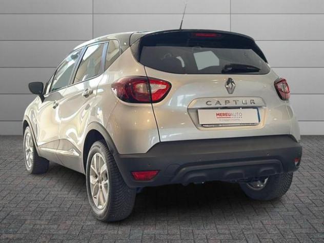 RENAULT Captur dCi 8V 90 CV EDC Sport Edition rif. 23882920 - Foto 4
