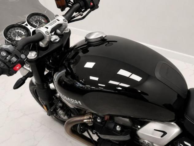 TRIUMPH Speed Twin 1200 rif. 23784883 - Foto 10