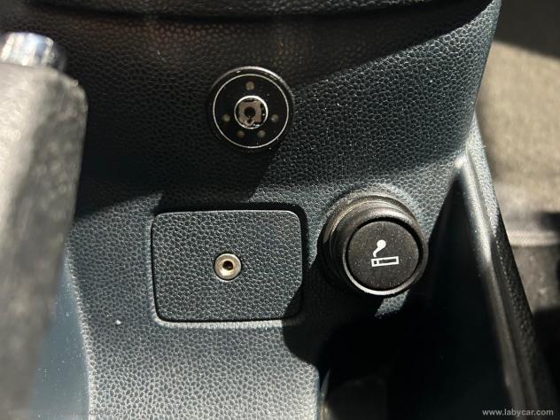 FORD Fiesta 1.4 5p. Bz.- GPL Titanium - Foto 10